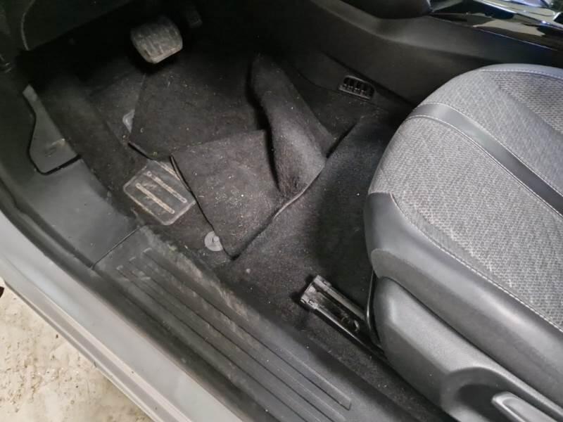Peugeot P1 CROSSOVER E 100KW ALLURE - foto 49
