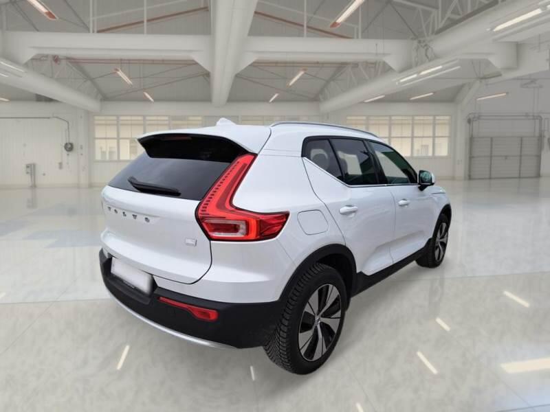 Volvo XC40 SUV T4 RECHARGE PLUG-IN AUTO CORE - foto 2