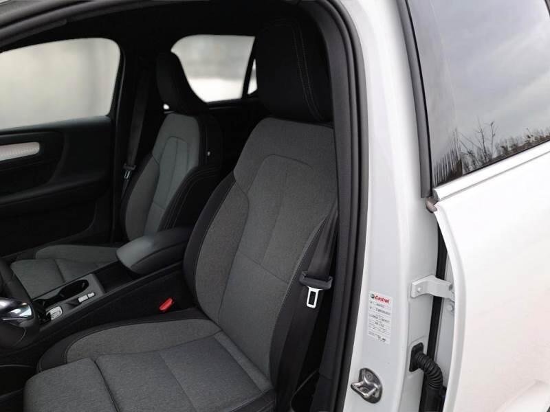 Volvo XC40 SUV T4 RECHARGE PLUG-IN AUTO CORE - foto 11
