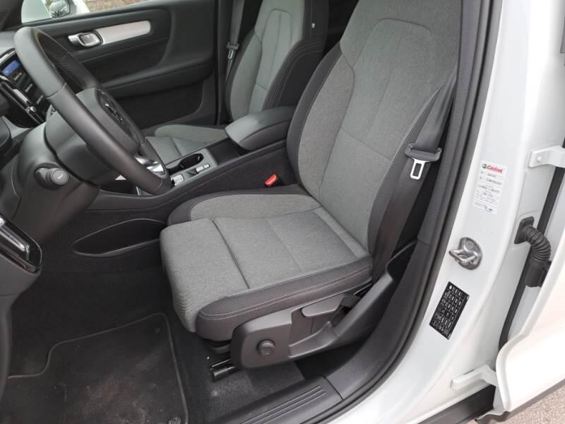 Volvo XC40 SUV T4 RECHARGE PLUG-IN AUTO CORE - foto 12