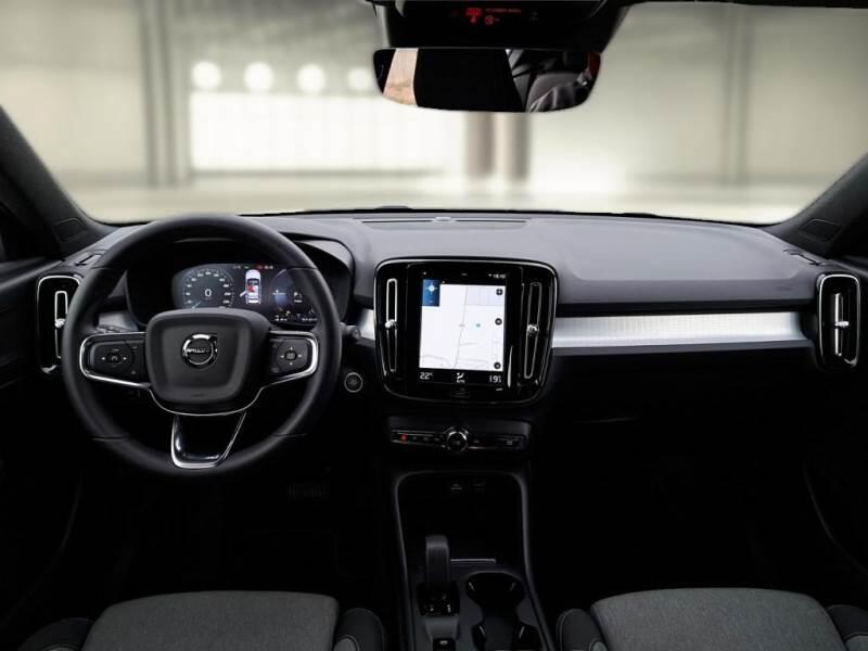 Volvo XC40 SUV T4 RECHARGE PLUG-IN AUTO CORE - foto 3
