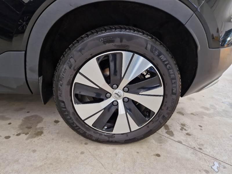 Volvo XC40 SUV T4 RECHARGE PLUG-IN AUTO CORE - foto 16