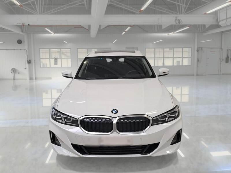 BMW Serie 3 BERLINA 318D 48V AUTO - foto 6