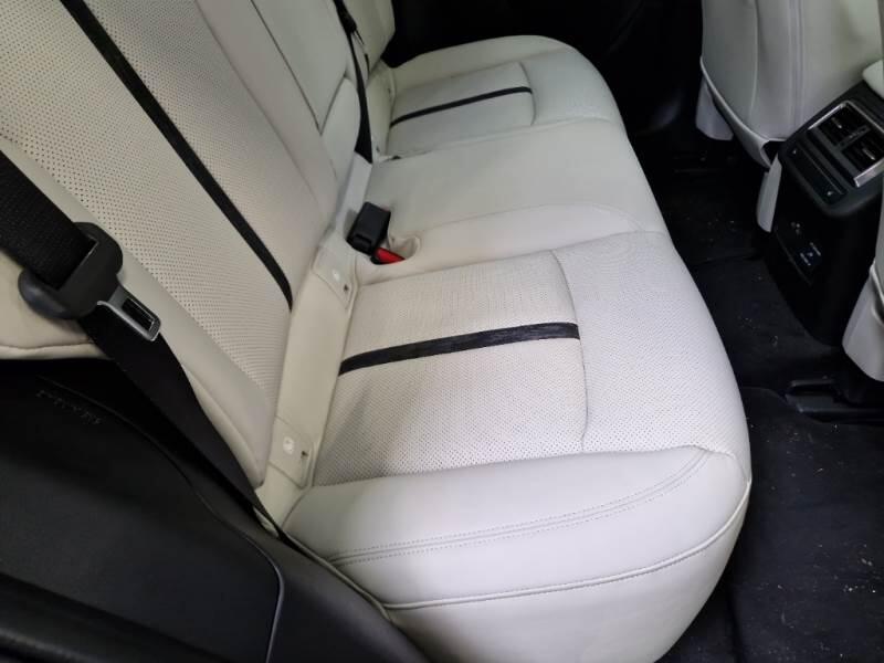 Mazda CX-60 SUV 3.3L E-SKYACTIV MHEV TAKUMI PLUS AWD AUT - foto 16