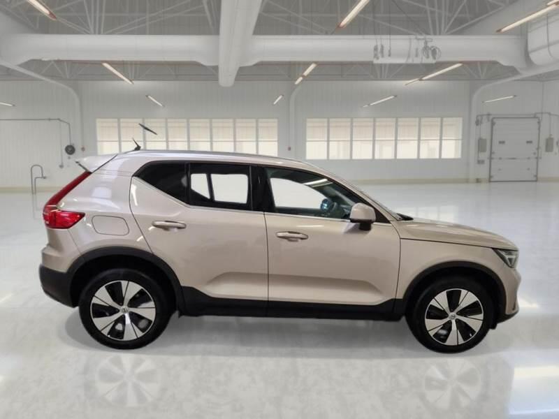 Volvo XC40 SUV T4 RECHARGE PLUG-IN AUTO CORE - foto 7