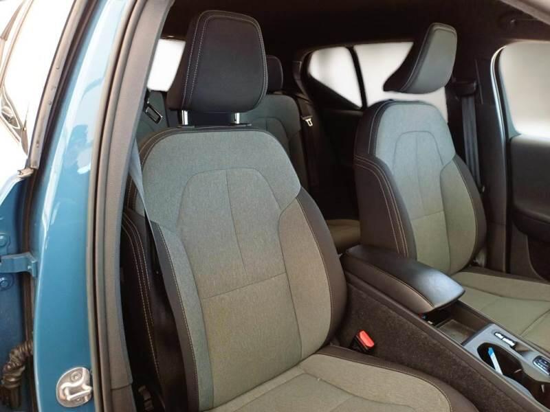Volvo XC40 SUV T4 RECHARGE PLUG-IN HYBRID AUTOMATICO CORE - foto 12