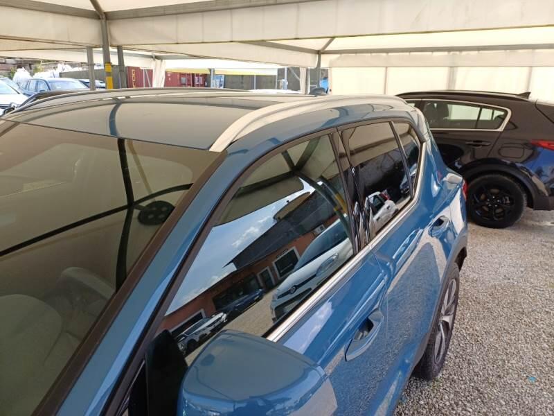 Volvo XC40 SUV T4 RECHARGE PLUG-IN HYBRID AUTOMATICO CORE - foto 23