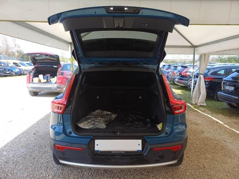 Volvo XC40 SUV T4 RECHARGE PLUG-IN HYBRID AUTOMATICO CORE - foto 5