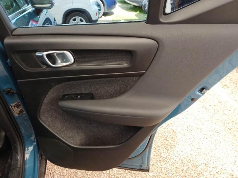 Volvo XC40 SUV T4 RECHARGE PLUG-IN HYBRID AUTOMATICO CORE - foto 95