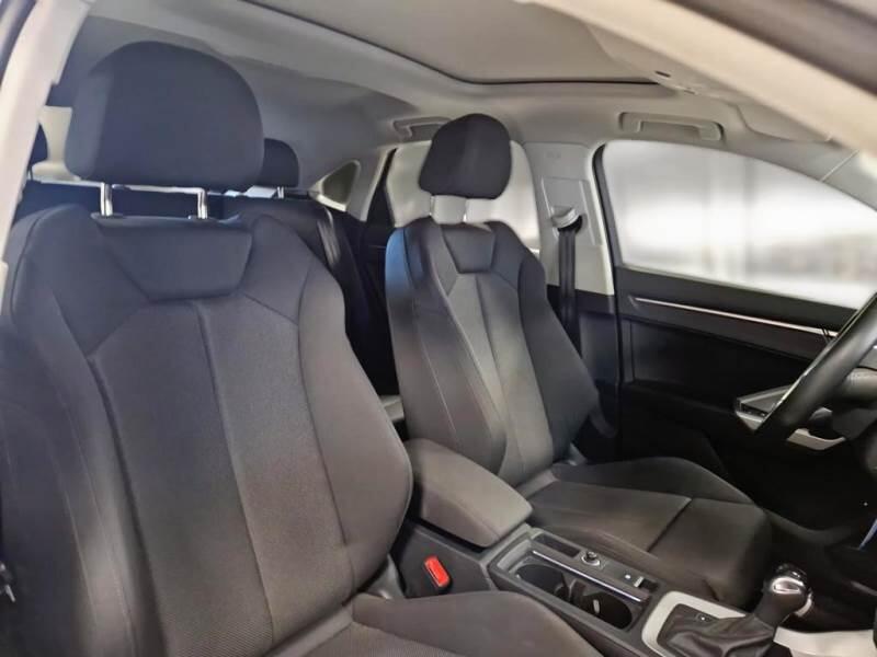 Audi Q3 SUV 35 TDI S TRONIC S LINE EDITION - foto 12