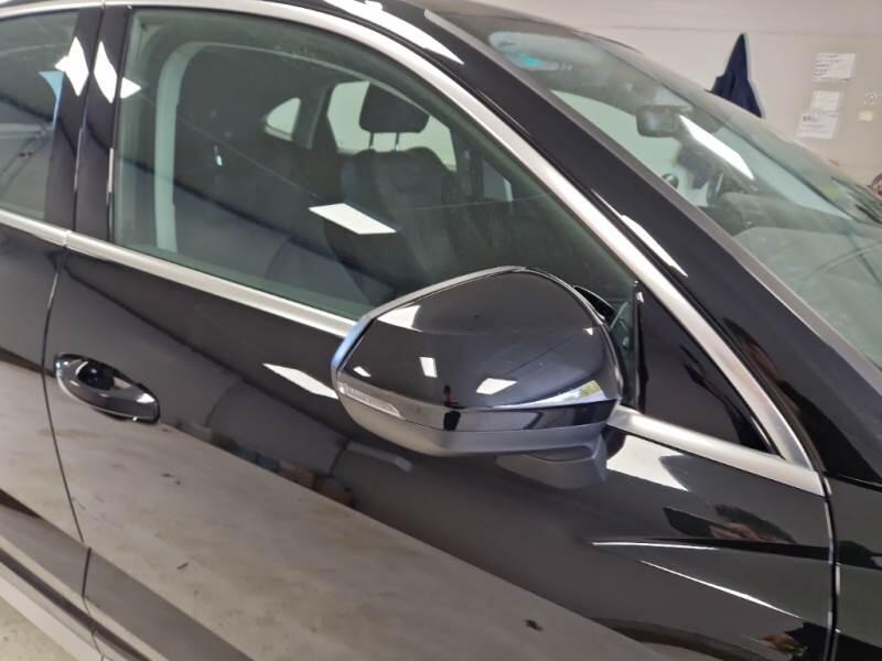 Audi Q3 SUV 35 TDI S TRONIC S LINE EDITION - foto 31