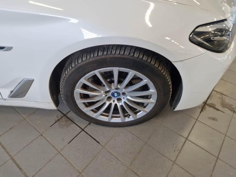 BMW Serie 5 STATION WAGON 530E XDRIVE BUSINESS AUTO TOURING - foto 68