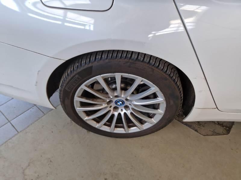 BMW Serie 5 STATION WAGON 530E XDRIVE BUSINESS AUTO TOURING - foto 72