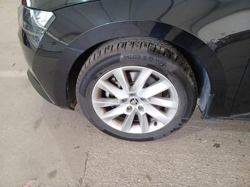 Skoda Superb STATION WAGON 1.4 TSI PLUG-IN HYBRYD EXECUTIVE DSG - foto 20