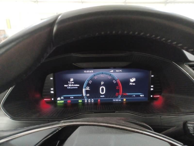 Skoda Superb STATION WAGON 1.4 TSI PLUG-IN HYBRYD EXECUTIVE DSG - foto 4