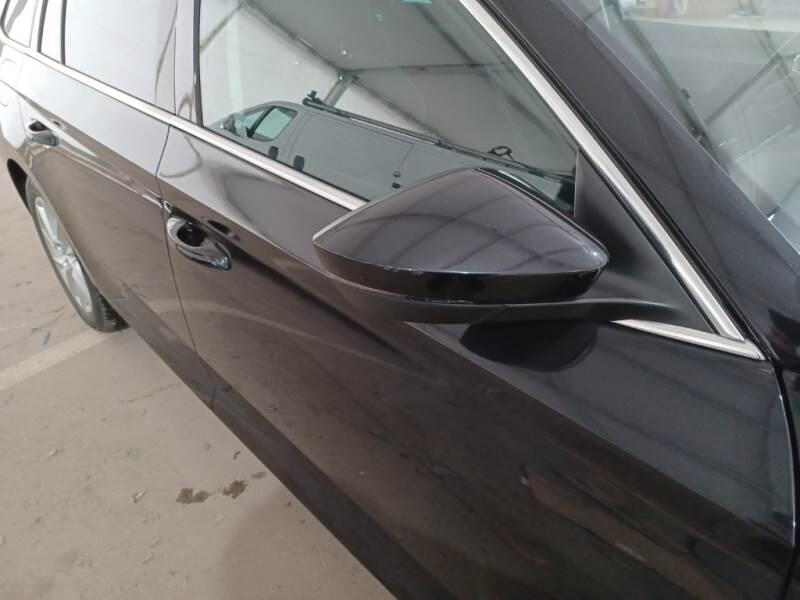 Skoda Superb STATION WAGON 1.4 TSI PLUG-IN HYBRYD EXECUTIVE DSG - foto 34