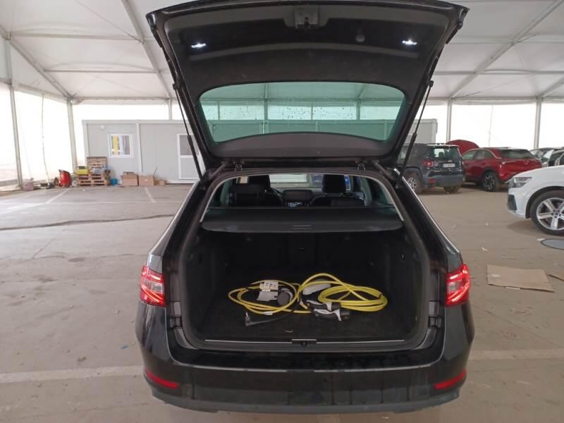 Skoda Superb STATION WAGON 1.4 TSI PLUG-IN HYBRYD EXECUTIVE DSG - foto 5