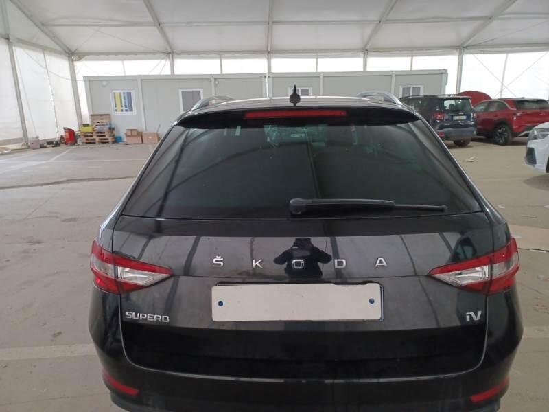 Skoda Superb STATION WAGON 1.4 TSI PLUG-IN HYBRYD EXECUTIVE DSG - foto 50