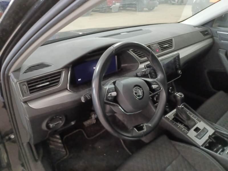 Skoda Superb STATION WAGON 1.4 TSI PLUG-IN HYBRYD EXECUTIVE DSG - foto 86