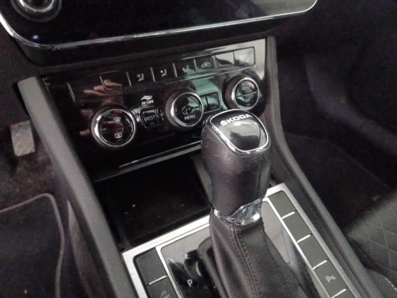 Skoda Superb STATION WAGON 1.4 TSI PLUG-IN HYBRYD EXECUTIVE DSG - foto 90