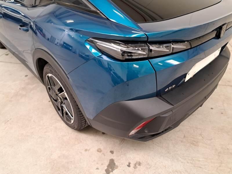 Peugeot 408 BERLINA GT PURETECH 130 EAT8 SeS AUT. - foto 39