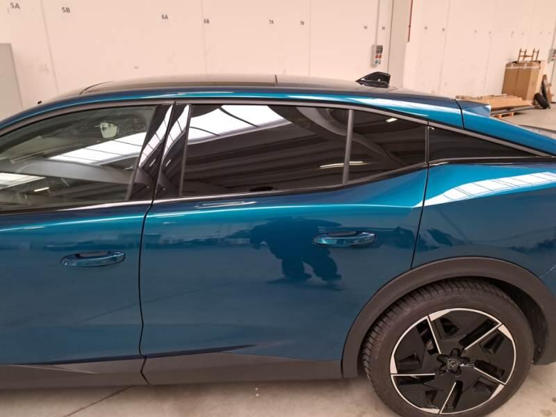 Peugeot 408 BERLINA GT PURETECH 130 EAT8 SeS AUT. - foto 40