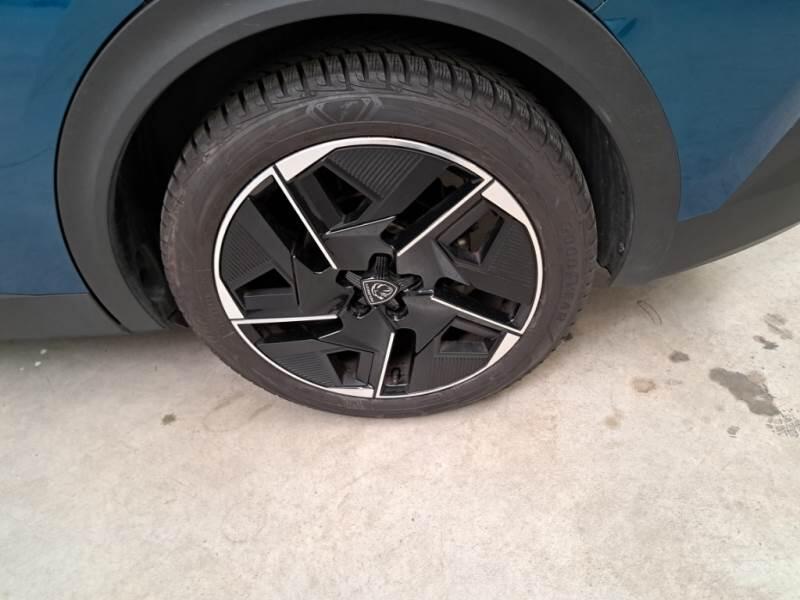 Peugeot 408 BERLINA GT PURETECH 130 EAT8 SeS AUT. - foto 46