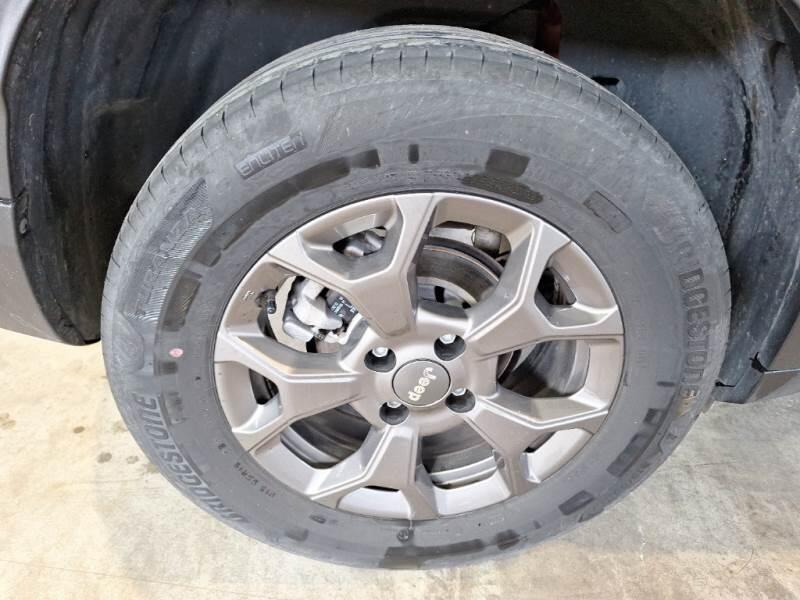 Jeep Avenger SUV 1.2 TURBO LONGITUDE - foto 61
