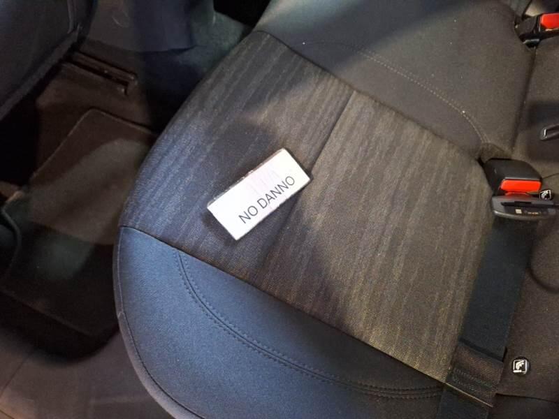 Jeep Avenger SUV 1.2 TURBO LONGITUDE - foto 72