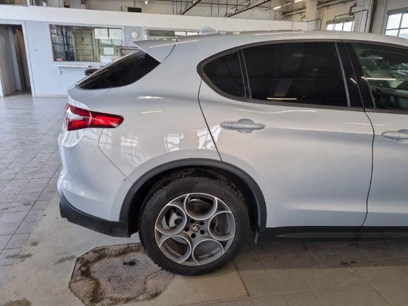 Alfa Romeo Stelvio SUV 2.2 TD 190 CV SPRINT AT8 Q4 - foto 39
