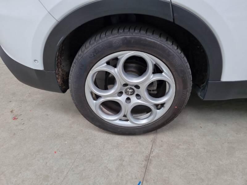 Alfa Romeo Tonale SUV 1.6 DIESEL 130CV TCT6 SPRINT - foto 18