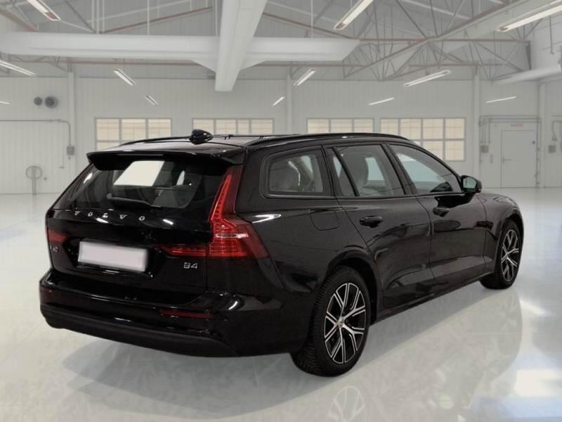 Volvo V60 STATION WAGON B4 D AUTOM. ESSENTIAL - foto 2