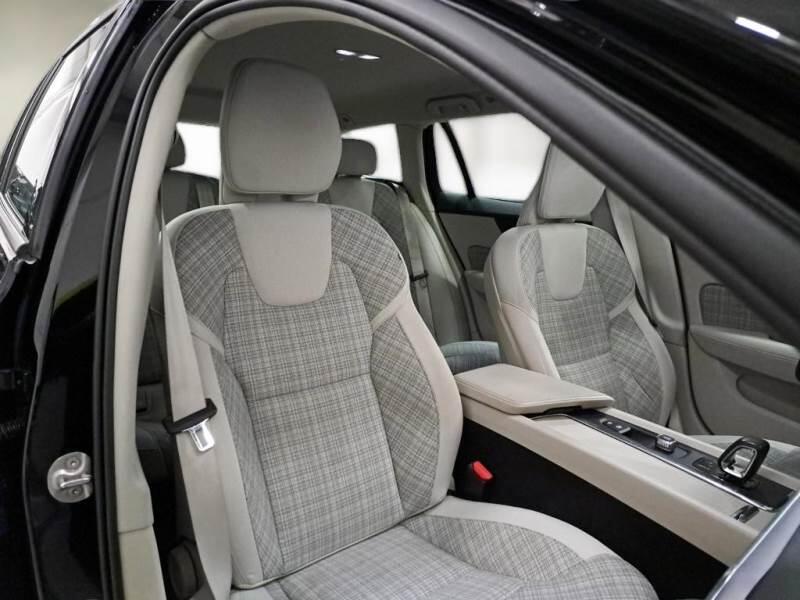 Volvo V60 STATION WAGON B4 D AUTOM. ESSENTIAL - foto 13