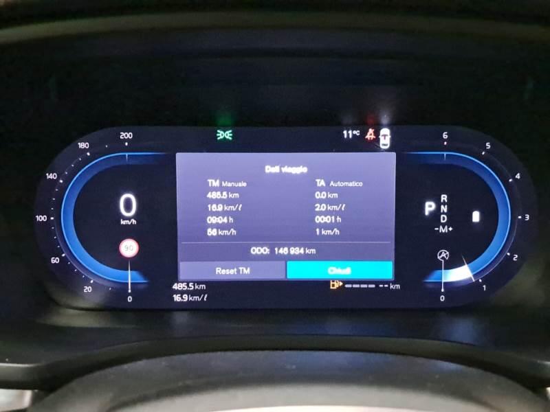 Volvo V60 STATION WAGON B4 D AUTOM. ESSENTIAL - foto 4