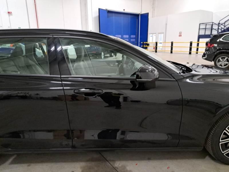 Volvo V60 STATION WAGON B4 D AUTOM. ESSENTIAL - foto 40