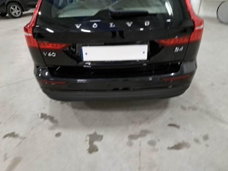 Volvo V60 STATION WAGON B4 D AUTOM. ESSENTIAL - foto 54