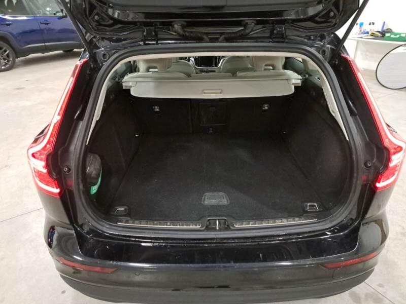 Volvo V60 STATION WAGON B4 D AUTOM. ESSENTIAL - foto 76