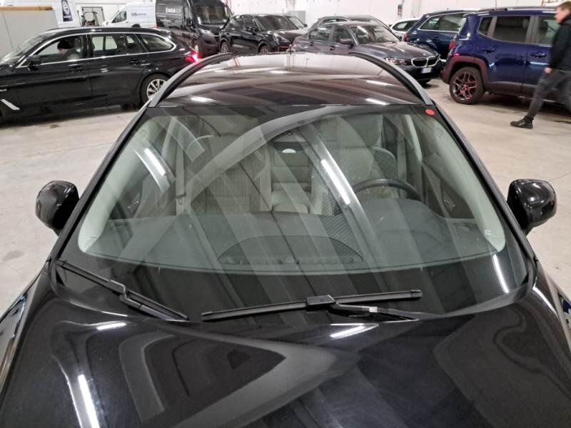 Volvo V60 STATION WAGON B4 D AUTOM. ESSENTIAL - foto 10