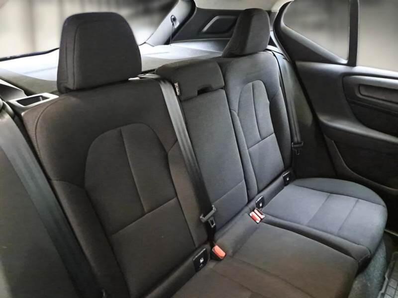 Volvo XC40 SUV T4 RECHARGE PLUG-IN AUTO ESSENTIAL - foto 15