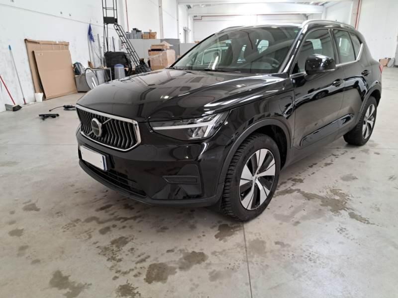 Volvo XC40 SUV T4 RECHARGE PLUG-IN AUTO ESSENTIAL - foto 33