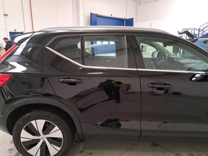 Volvo XC40 SUV T4 RECHARGE PLUG-IN AUTO ESSENTIAL - foto 44