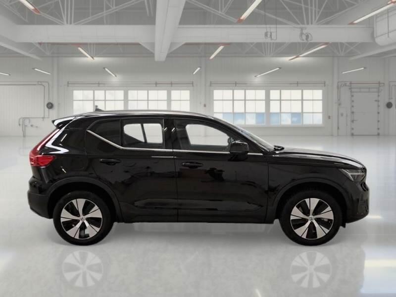 Volvo XC40 SUV T4 RECHARGE PLUG-IN AUTO ESSENTIAL - foto 7