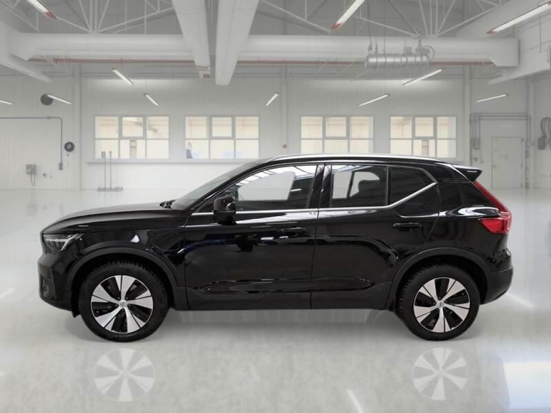 Volvo XC40 SUV T4 RECHARGE PLUG-IN AUTO ESSENTIAL - foto 8