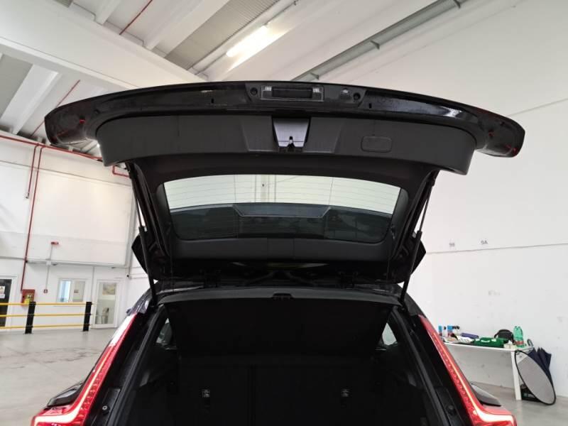 Volvo XC40 SUV T4 RECHARGE PLUG-IN AUTO ESSENTIAL - foto 73
