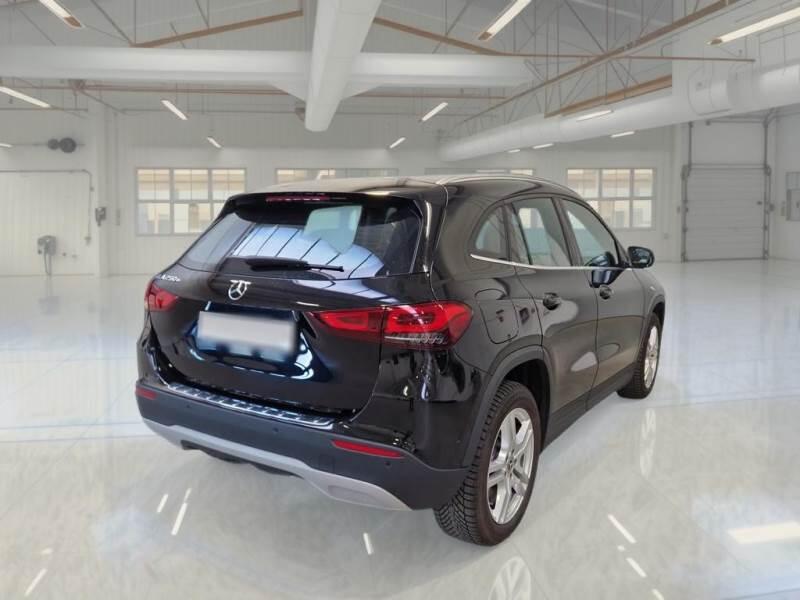 Mercedes GLA CROSSOVER 250 E PLUG-IN HYBRID AUTO BUS EXTRA - foto 2