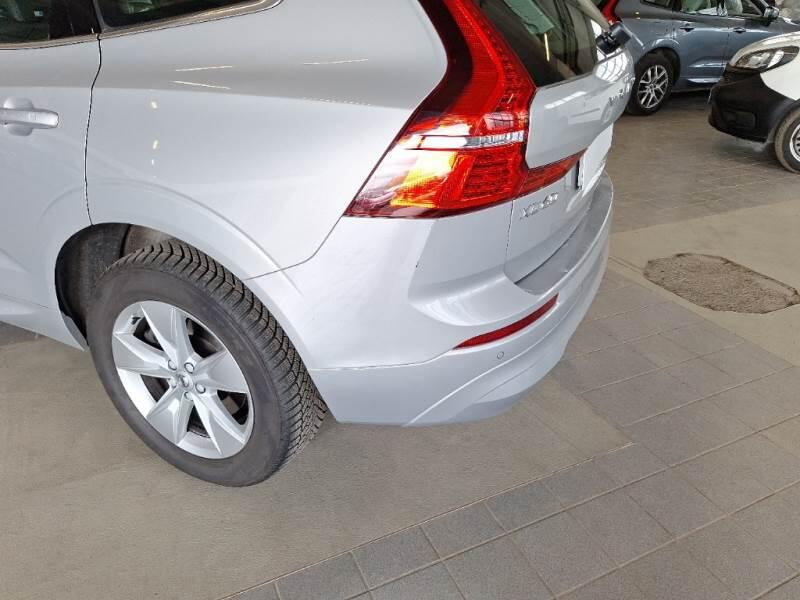 Volvo XC60 SUV B4 D AUTOMATICO CORE - foto 44