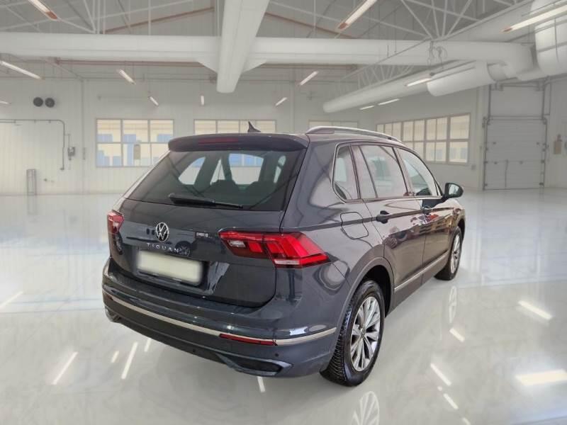 Volkswagen Tiguan SUV 2.0 TDI SCR 110KW LIFE DSG - foto 2