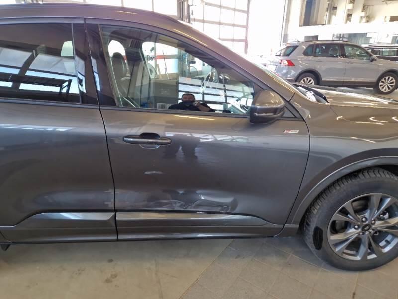 Ford Kuga SUV 2.5 BENZINA PHEV 225CV 2WD ST-LINE X AUT - foto 32