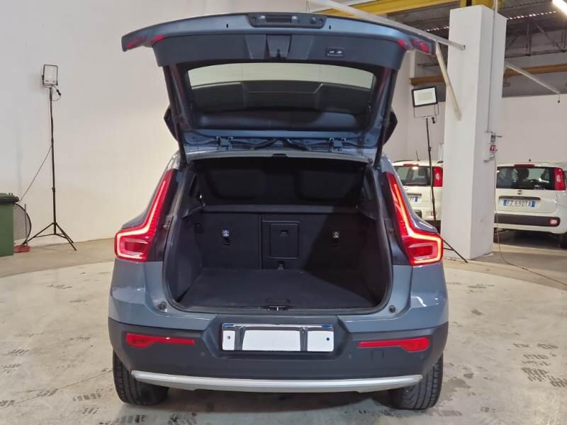 Volvo XC40 SUV T5 RECHARGE PLUG-IN AUTO CORE - foto 5