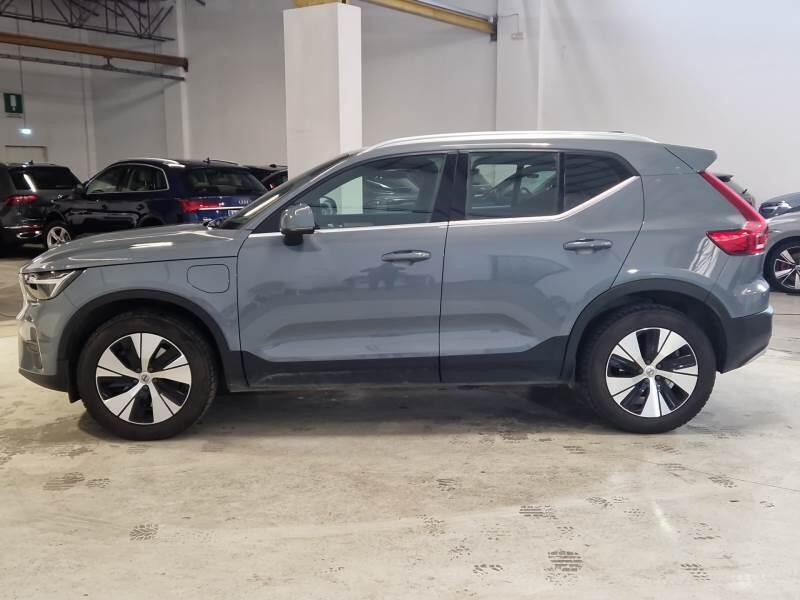 Volvo XC40 SUV T5 RECHARGE PLUG-IN AUTO CORE - foto 7